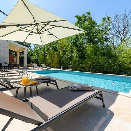 Alloro With Pool * Muntrilj