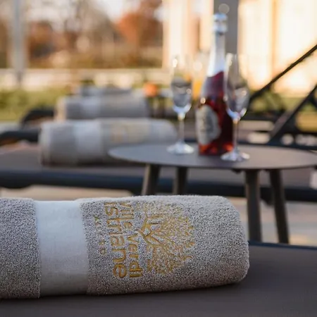 Alloro With Pool Villa Muntrilj